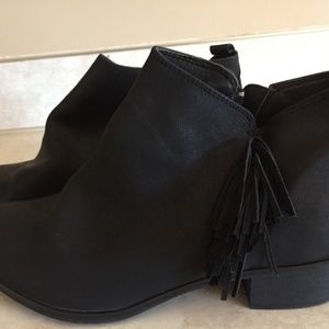 American Rag Fringe Detailed Women's Boots